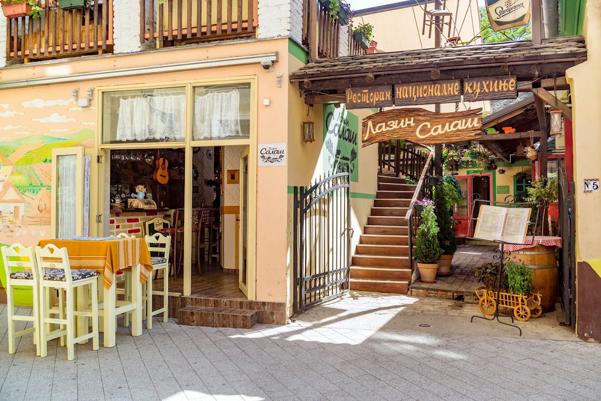 Lazin Salaš - Restorani u Novom Sadu