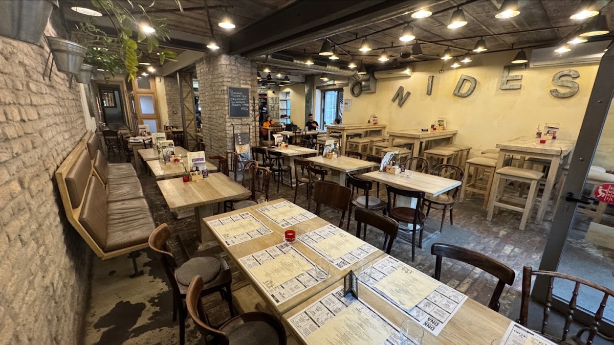 Veliki Cafe Restaurant - Restorani u Novom Sadu
