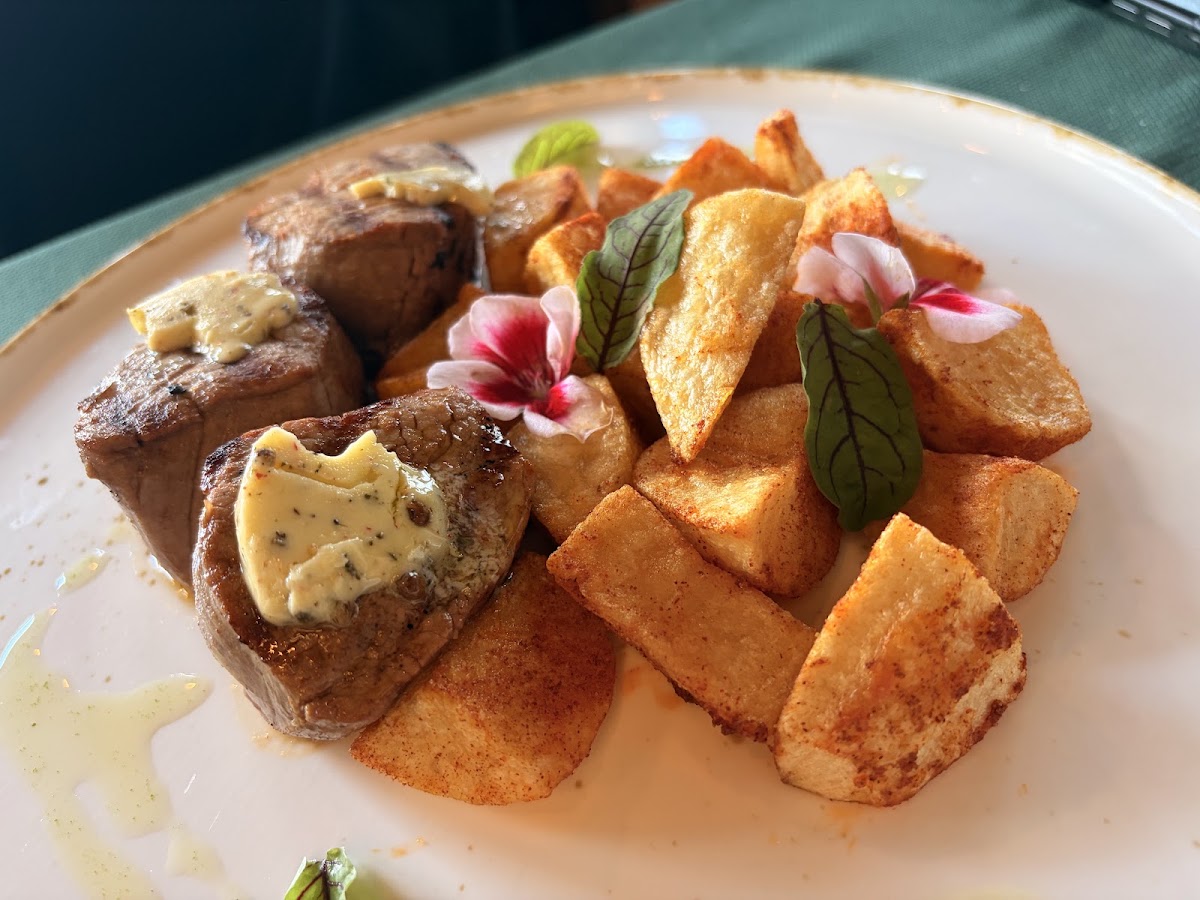 Taurus - Restorani u Novom Sadu