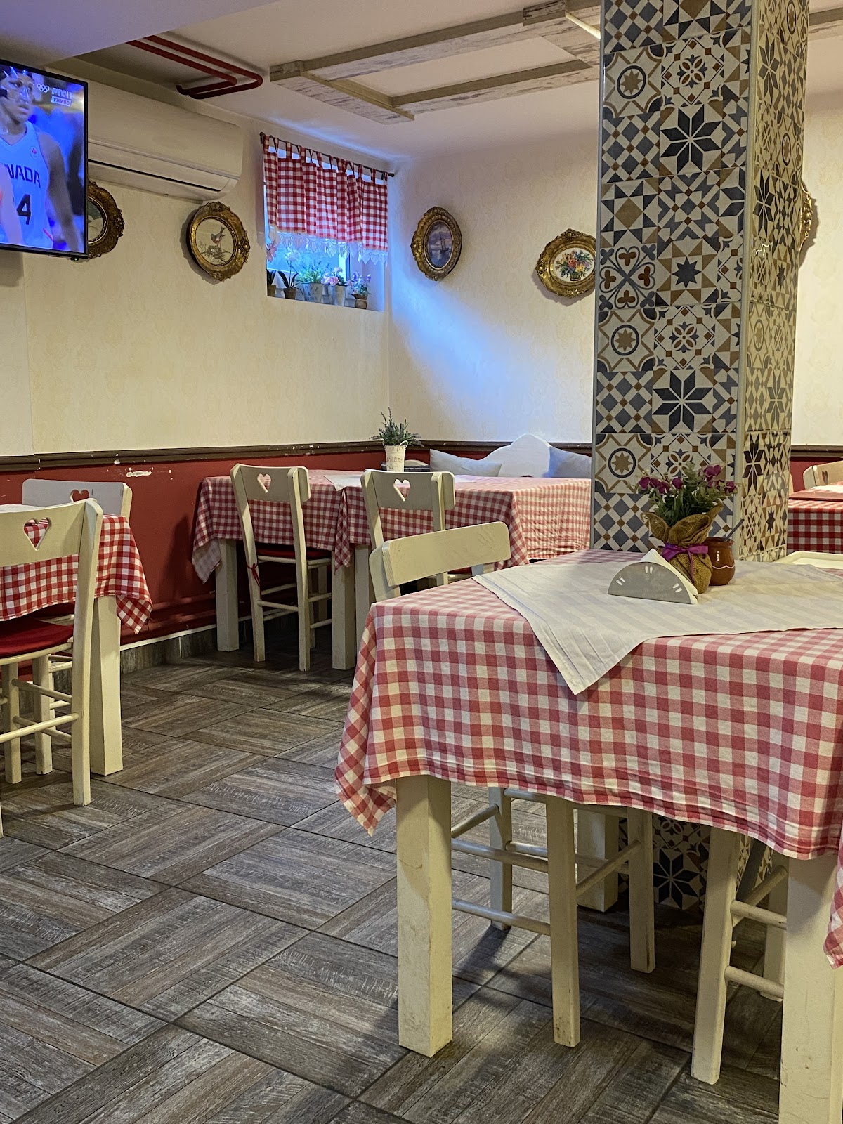 Magaza Gril - Restorani u Novom Sadu