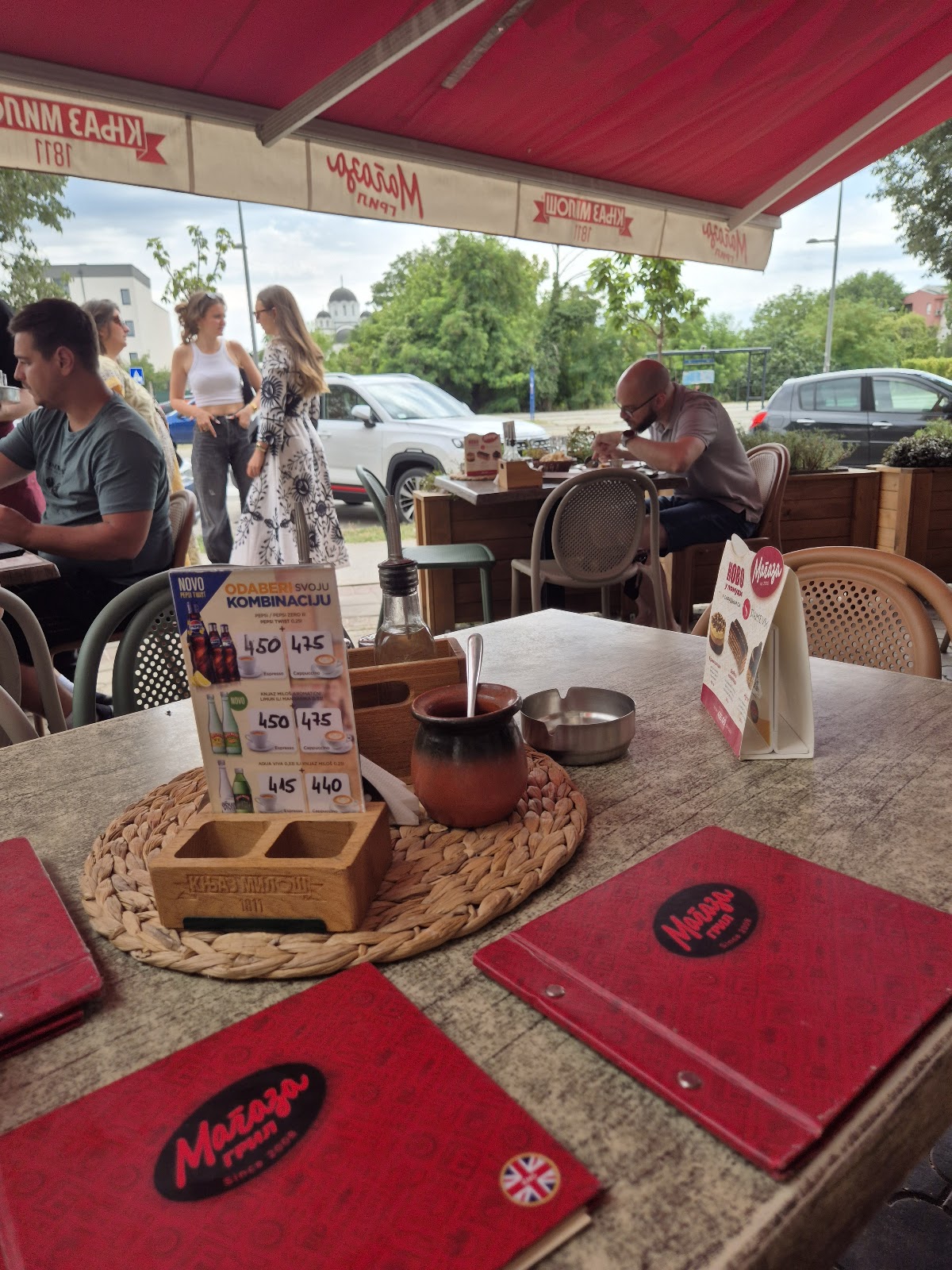 Magaza Gril - Restorani u Novom Sadu