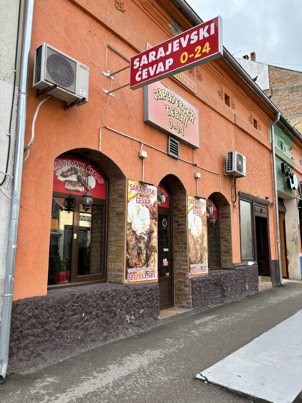 Sarajevski ćevap - Restorani u Novom Sadu