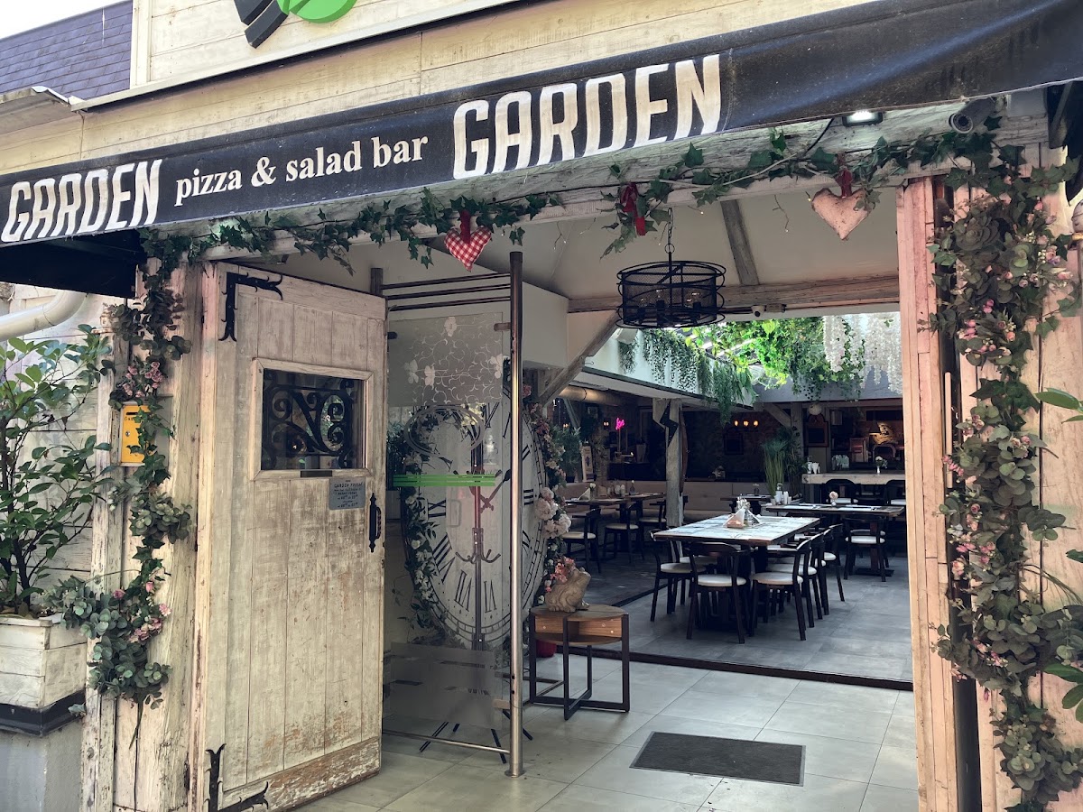 Garden Pizza & Salad Bar - Restorani u Novom Sadu