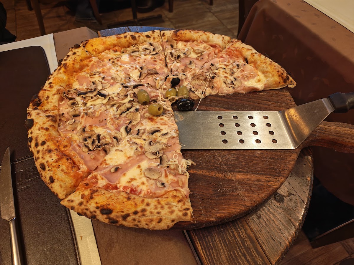 Restoran i Picerija Savoka - Restorani u Novom Sadu