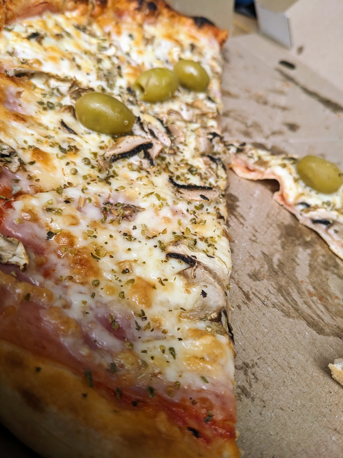Pizza Mozzarella - Restorani u Novom Sadu