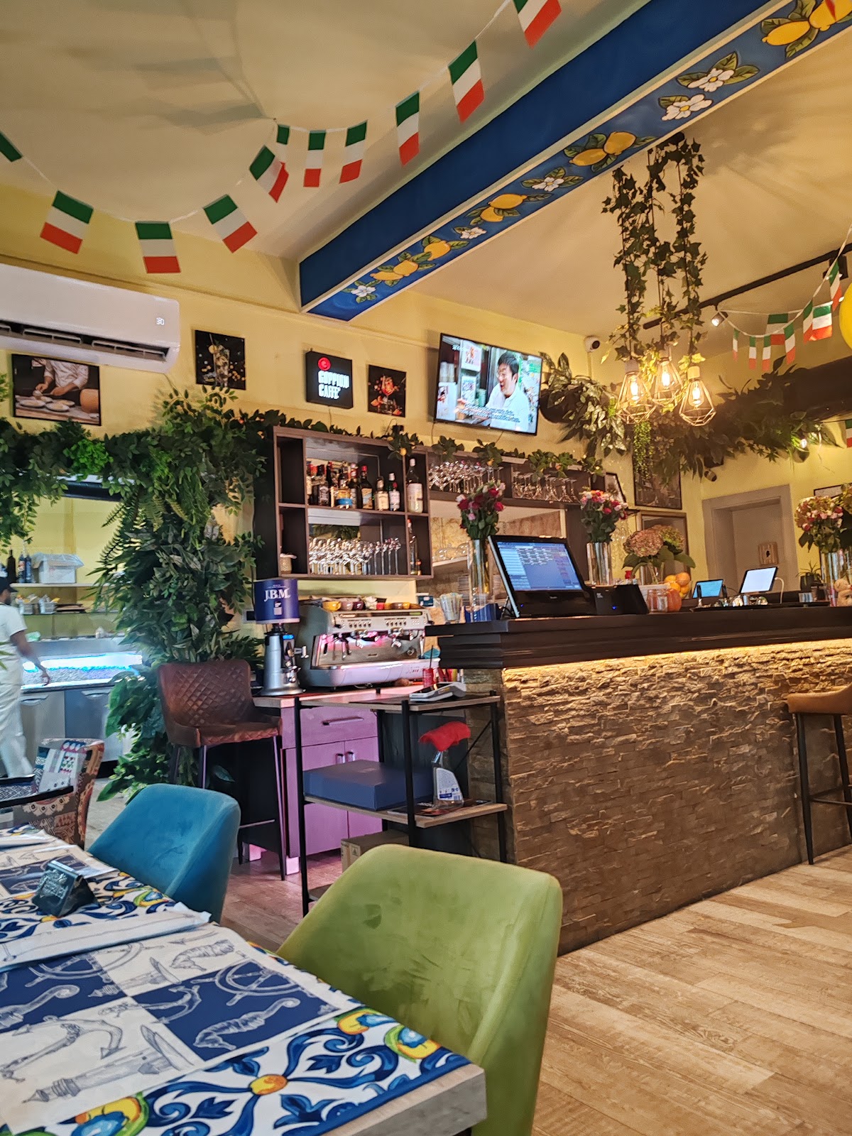 Oliva Pizzeria - Restorani u Novom Sadu