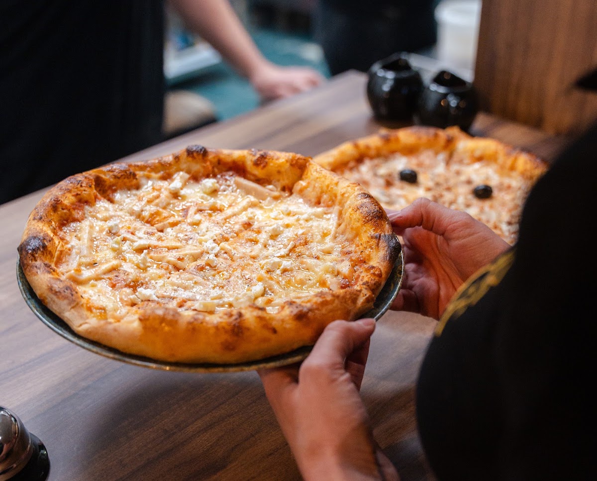 Brut Pizzeria - Restorani u Novom Sadu