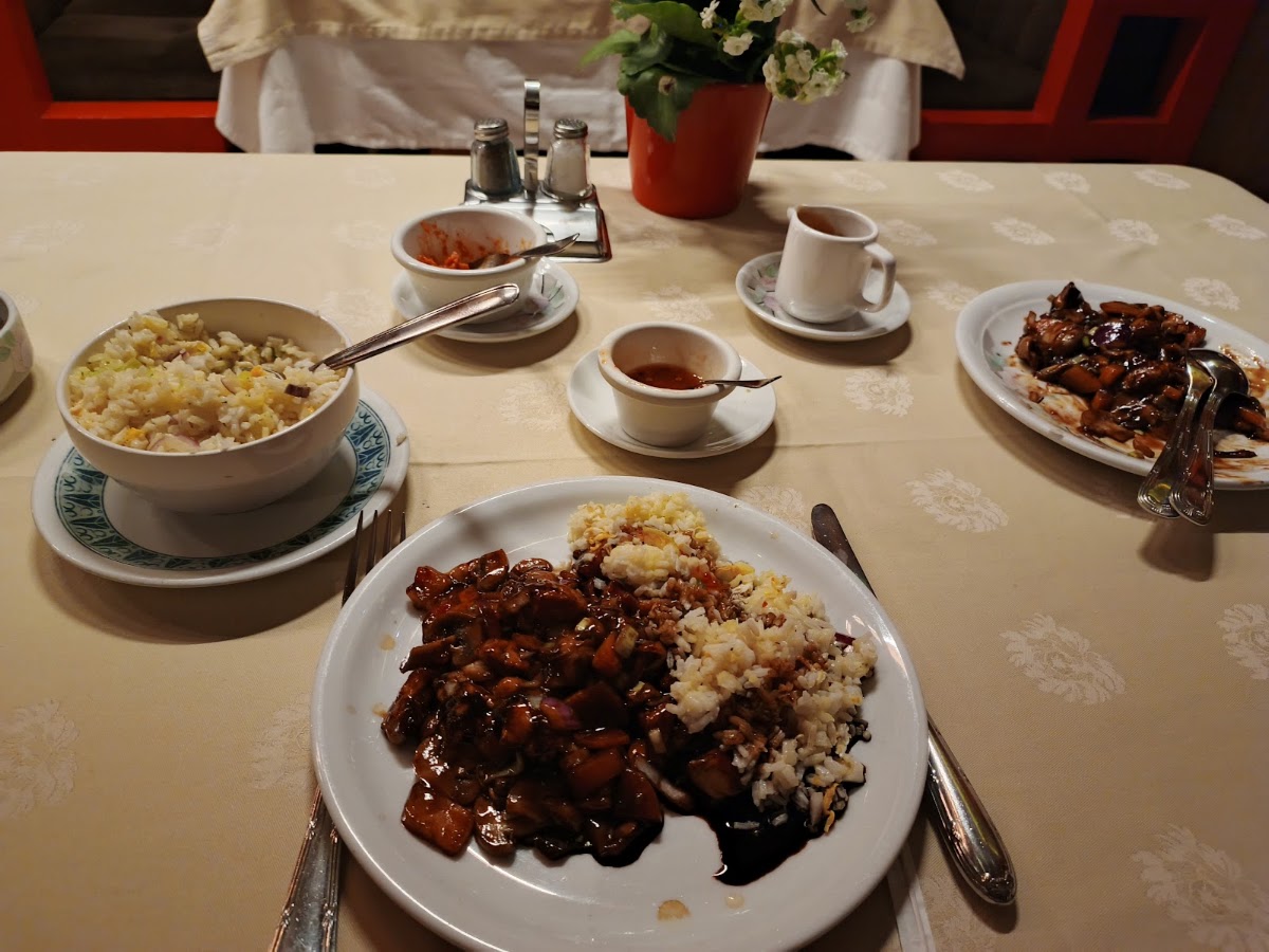 Indonežansko-kineski restoran „Surabaja“ - Restorani u Novom Sadu