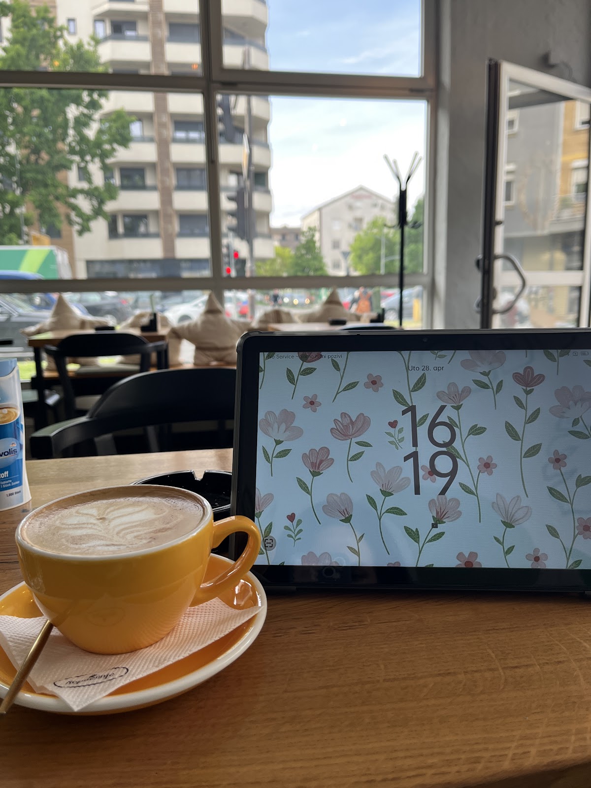 Kornelije Caffe - Kafići u Novom Sadu