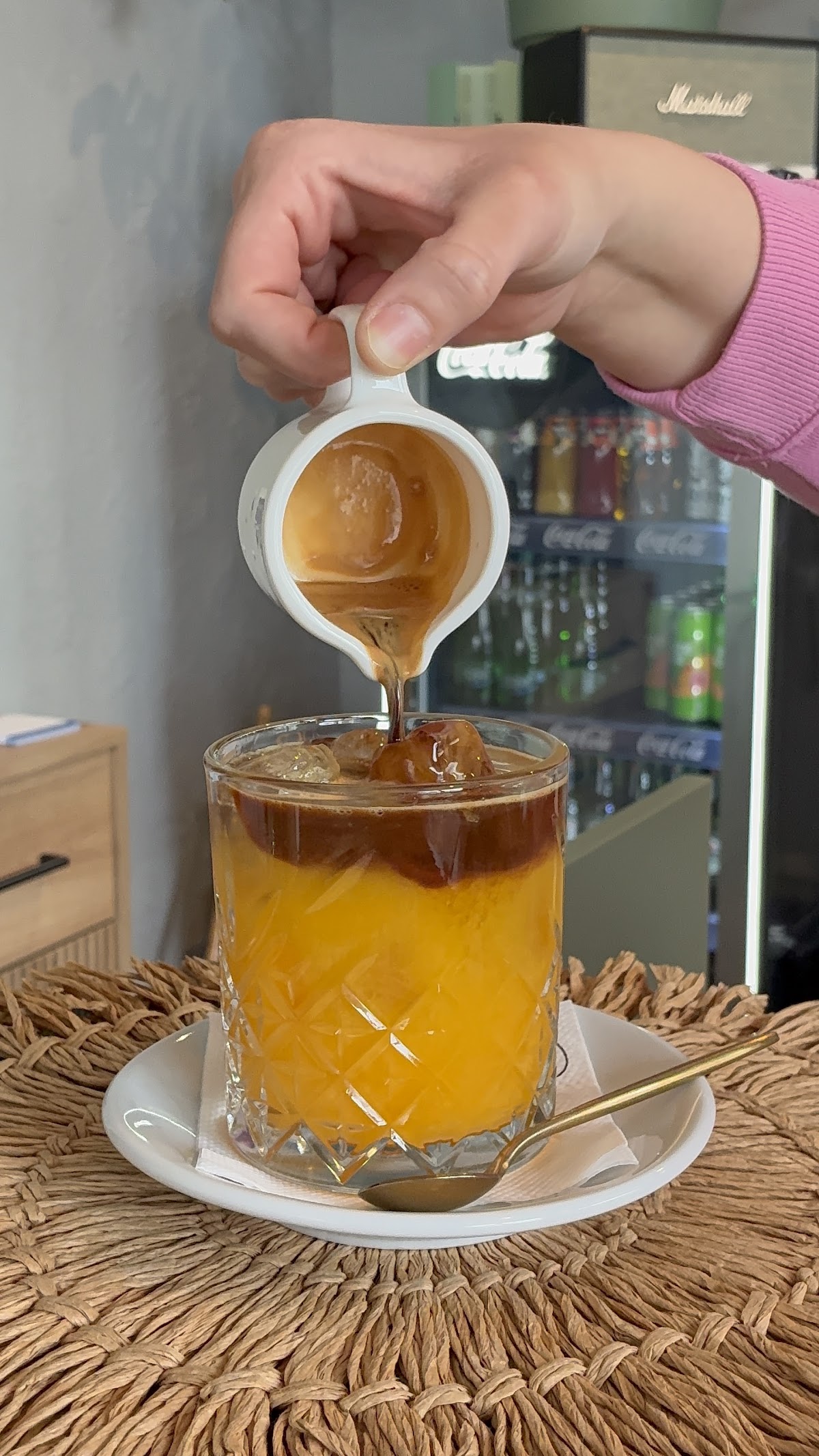Kornelije Caffe - Kafići u Novom Sadu