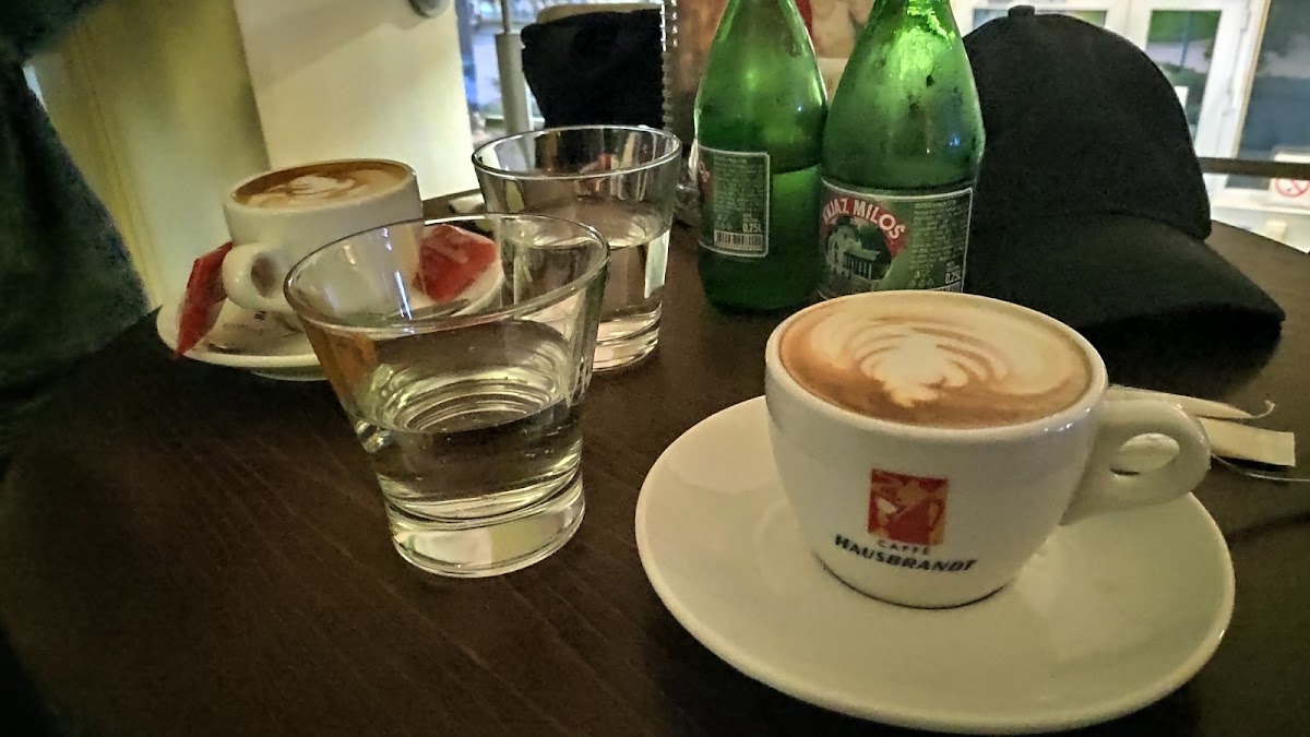 Milanello - Kafići u Novom Sadu