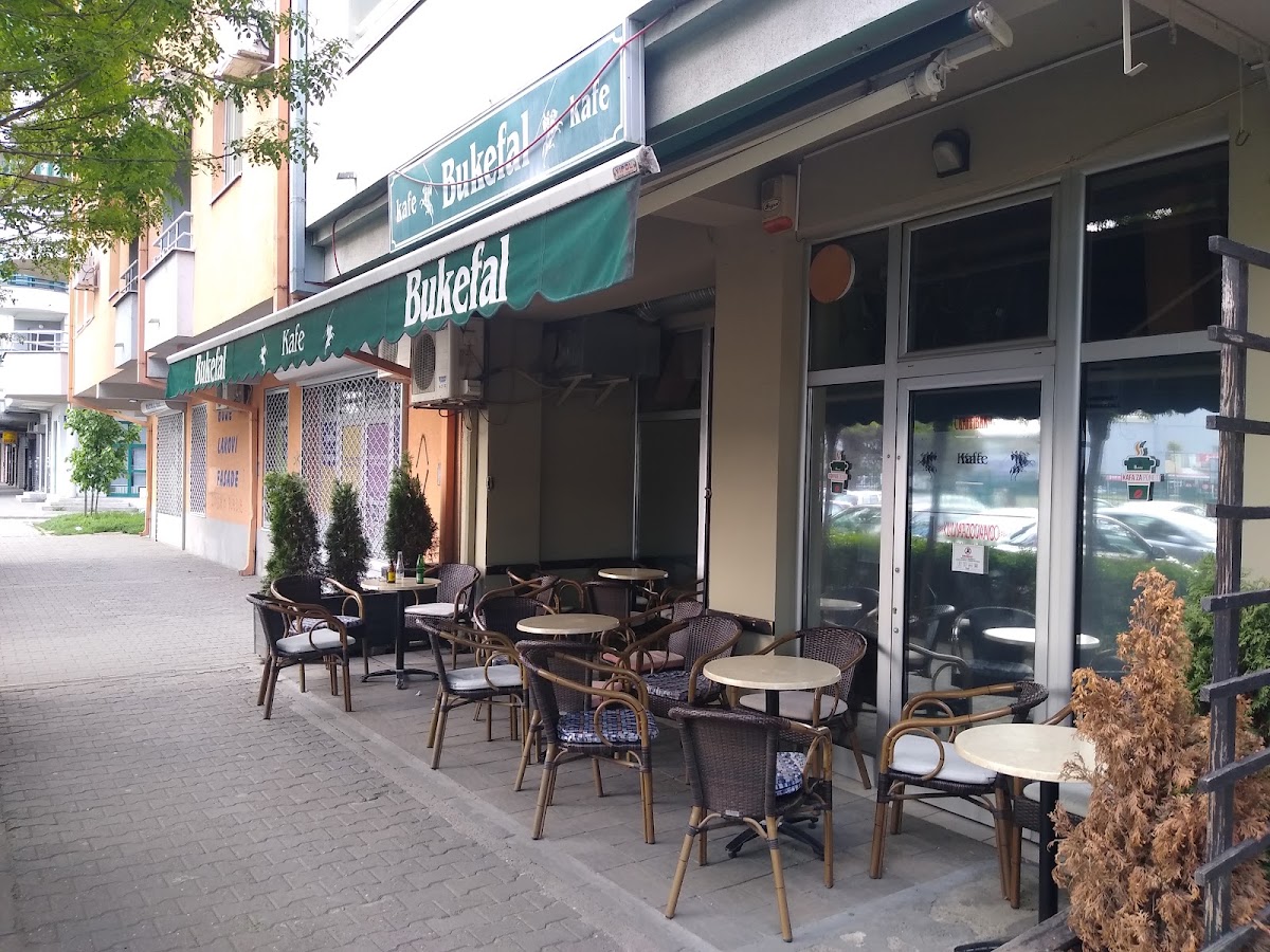KAFE BUKEFAL - Kafići u Novom Sadu