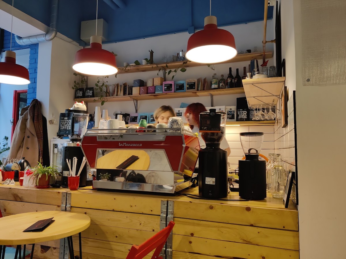 Pendžer Specialty Coffee Shop Bar - Kafići u Novom Sadu