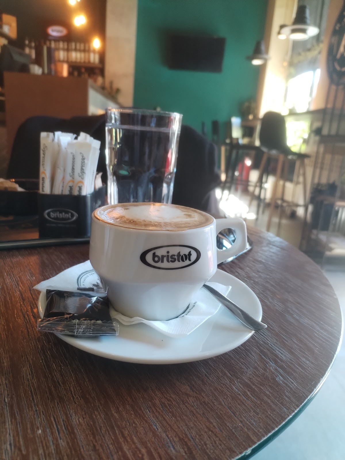 Akademija - Kafići u Novom Sadu