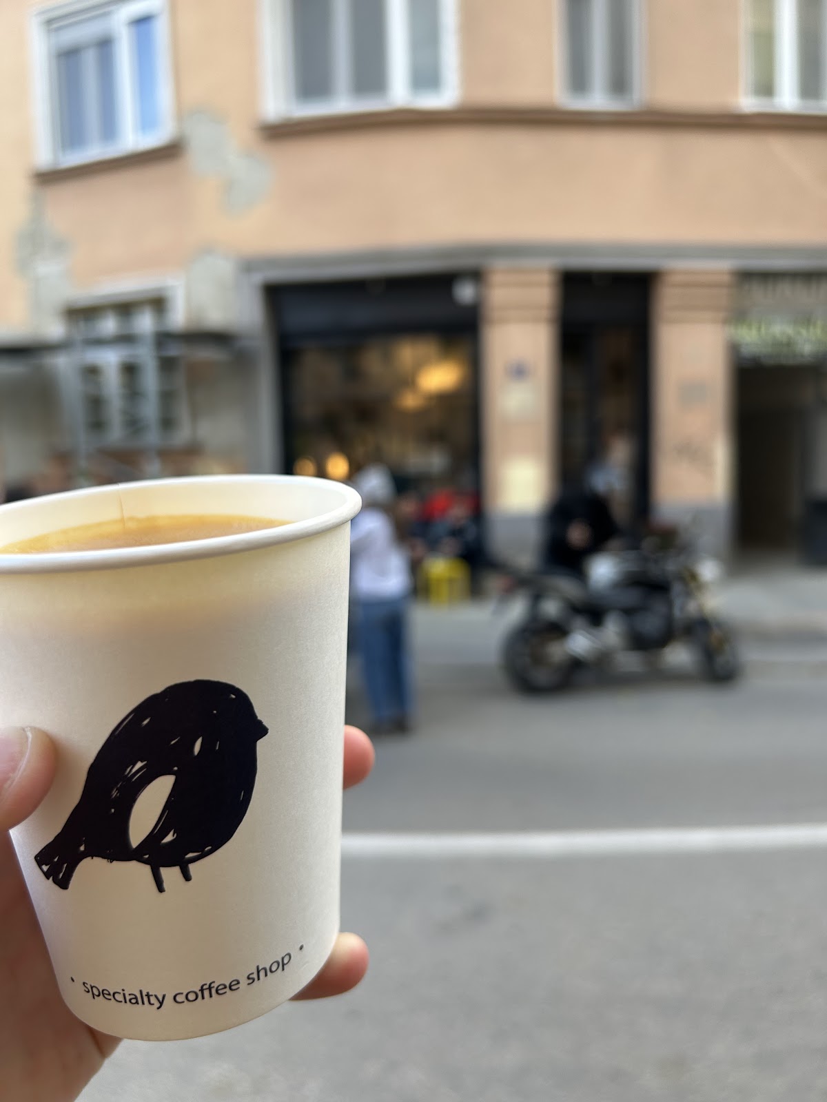 Vrabac Specialty Coffee Shop - Kafići u Novom Sadu