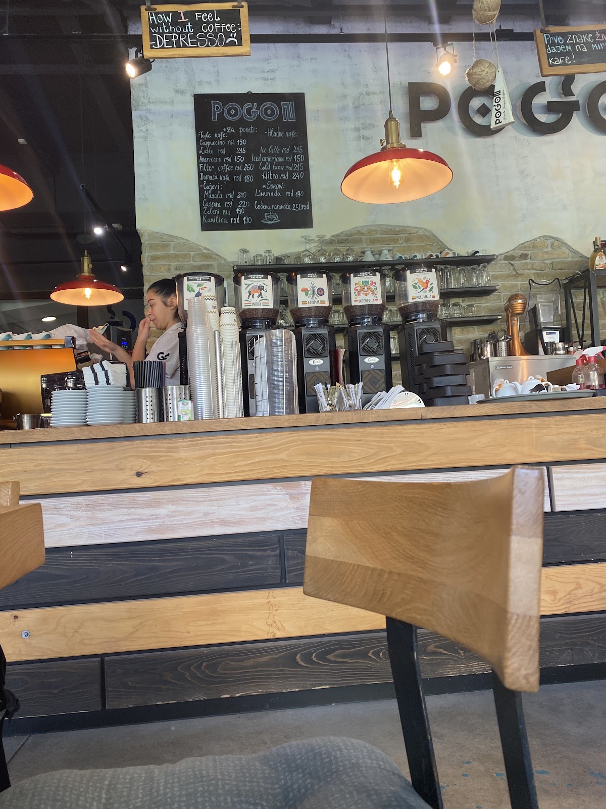 Spoj Coffee Bar - Kafići u Novom Sadu