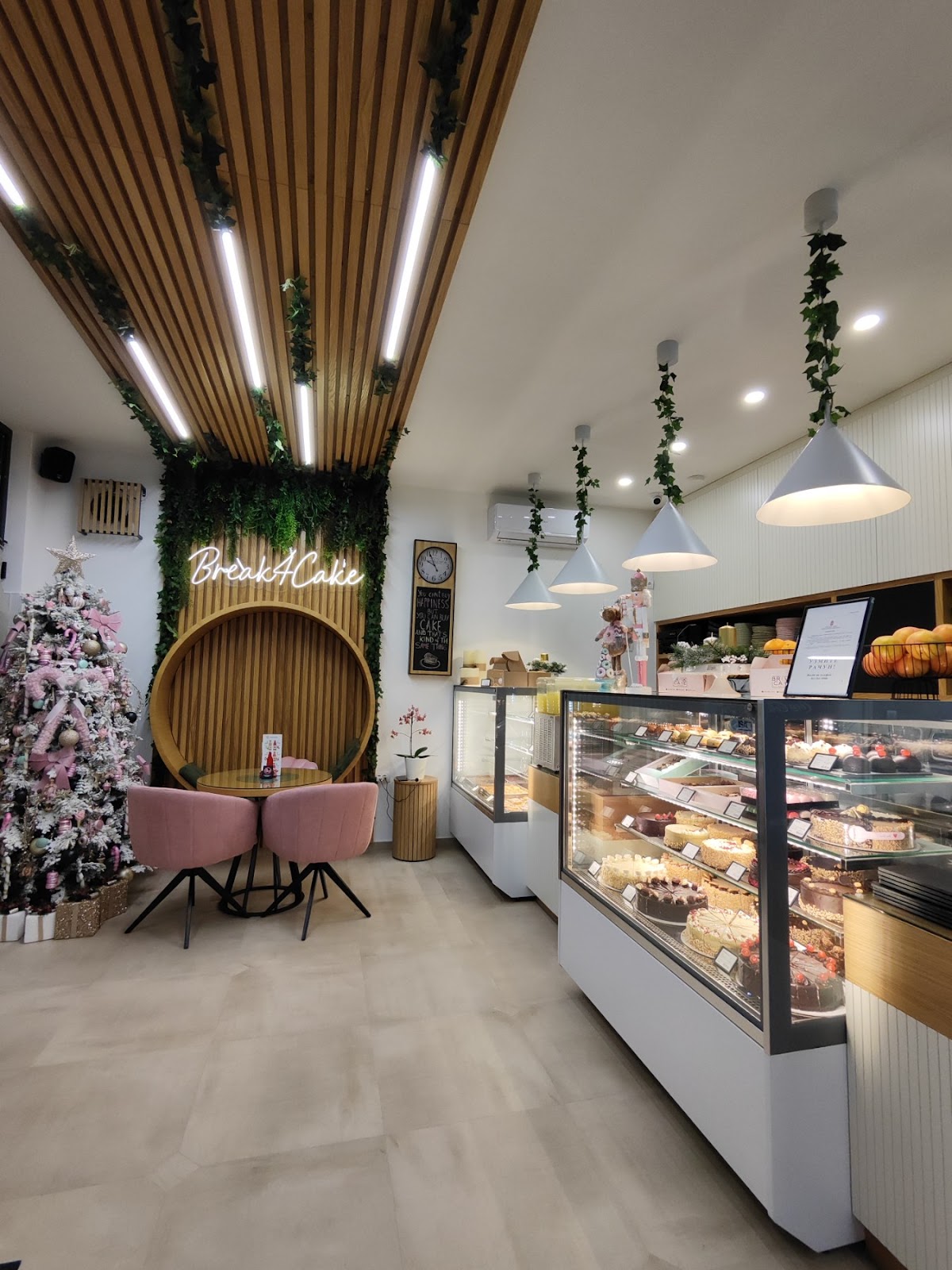 Break4Cake - Kafići u Novom Sadu