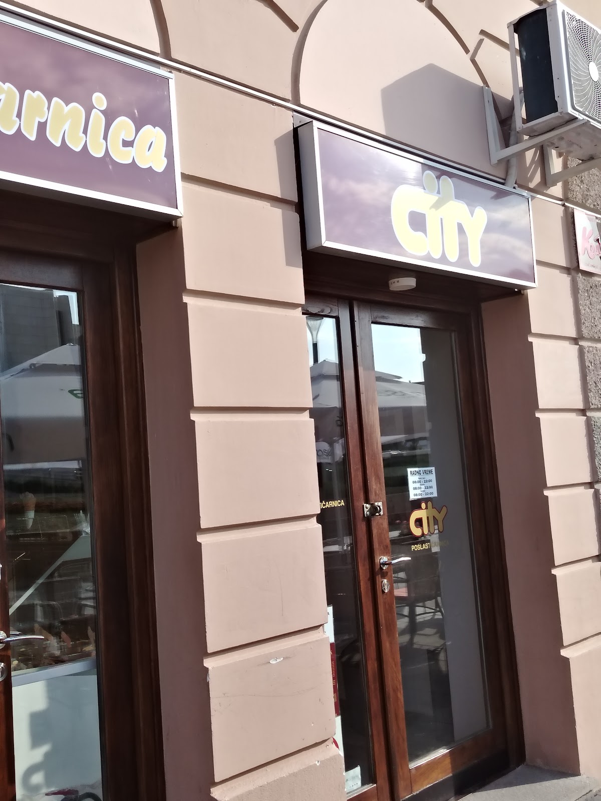 Siti Poslastičarnica City - Kafići u Novom Sadu