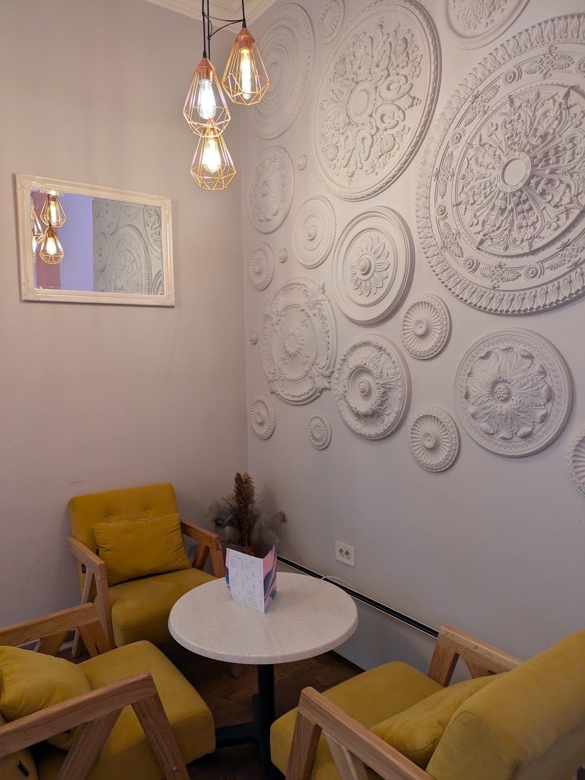 Tija pastry shop - Kafići u Novom Sadu