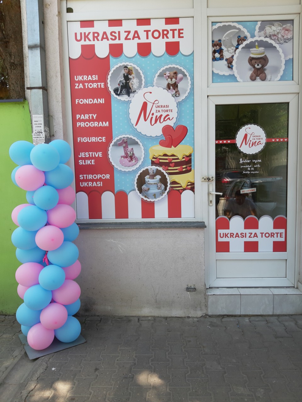 Ukrasi za torte Nina - Kafići u Novom Sadu