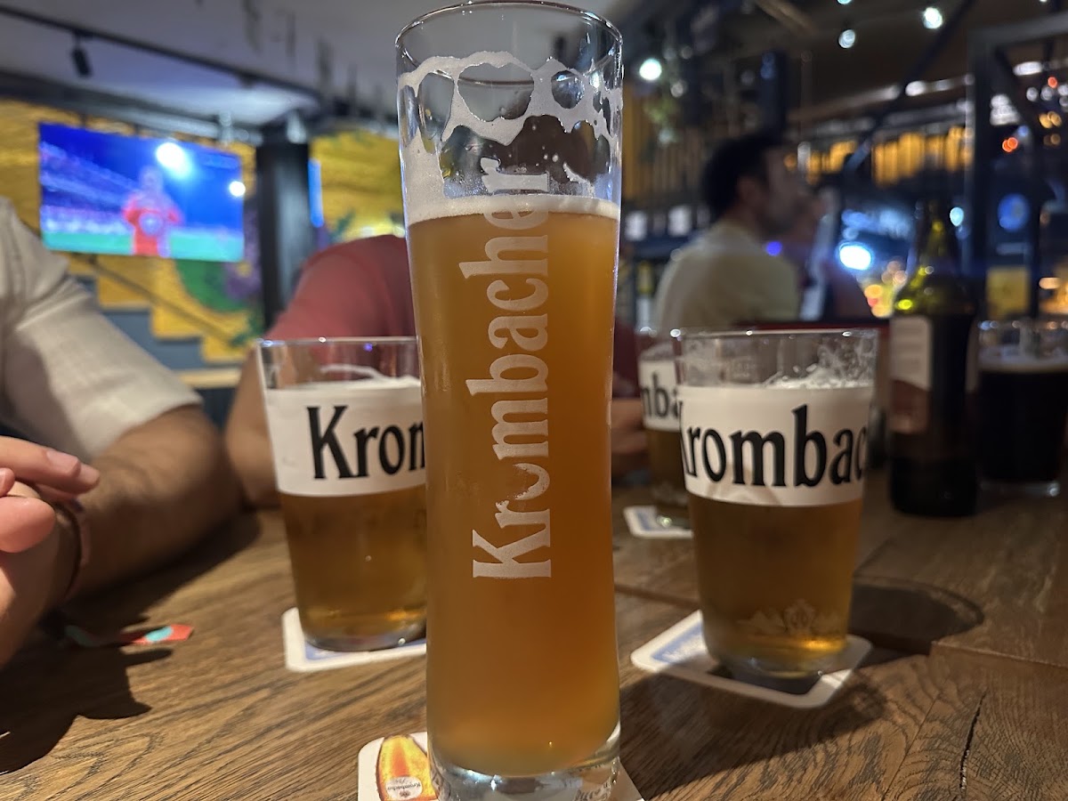 Pivnica Mamurni Ljudi - Kafići u Novom Sadu