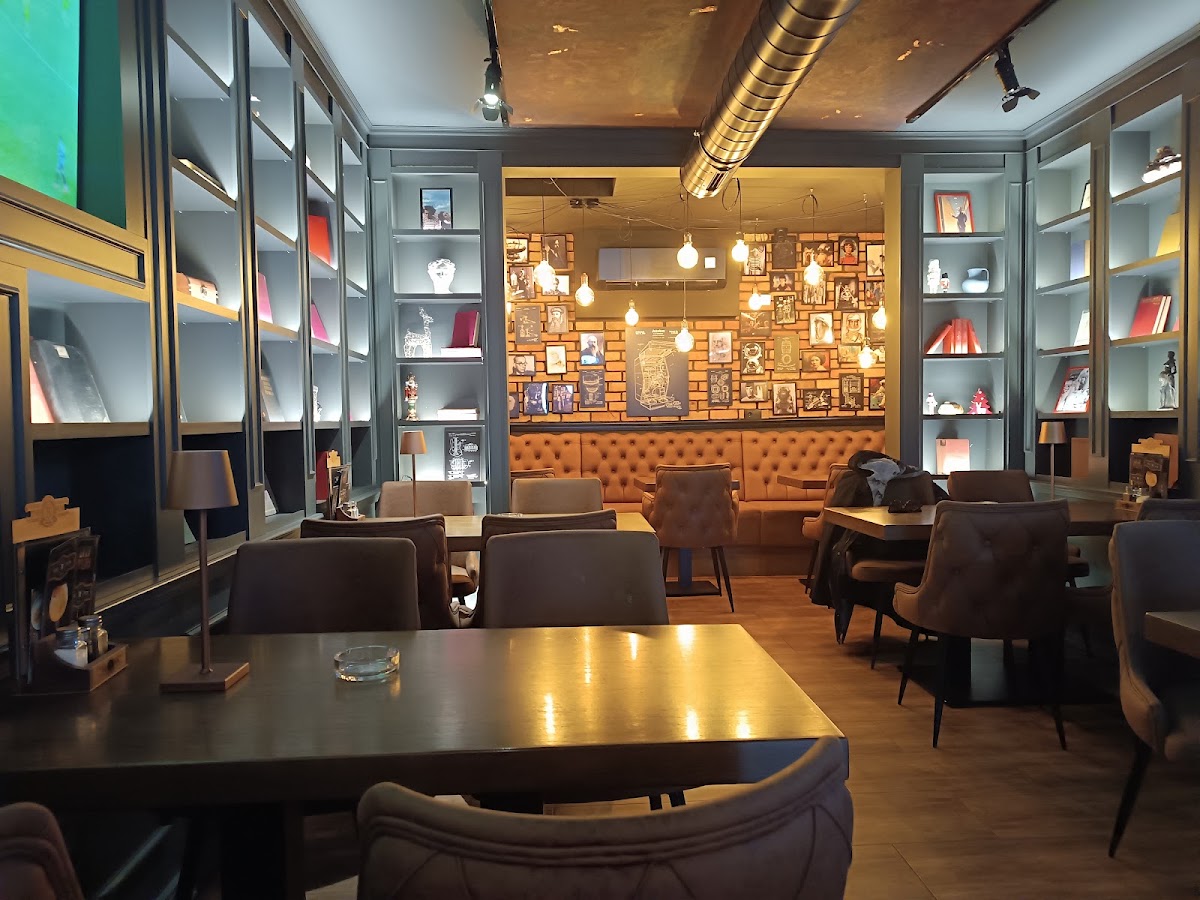 The R Pub - Kafići u Novom Sadu