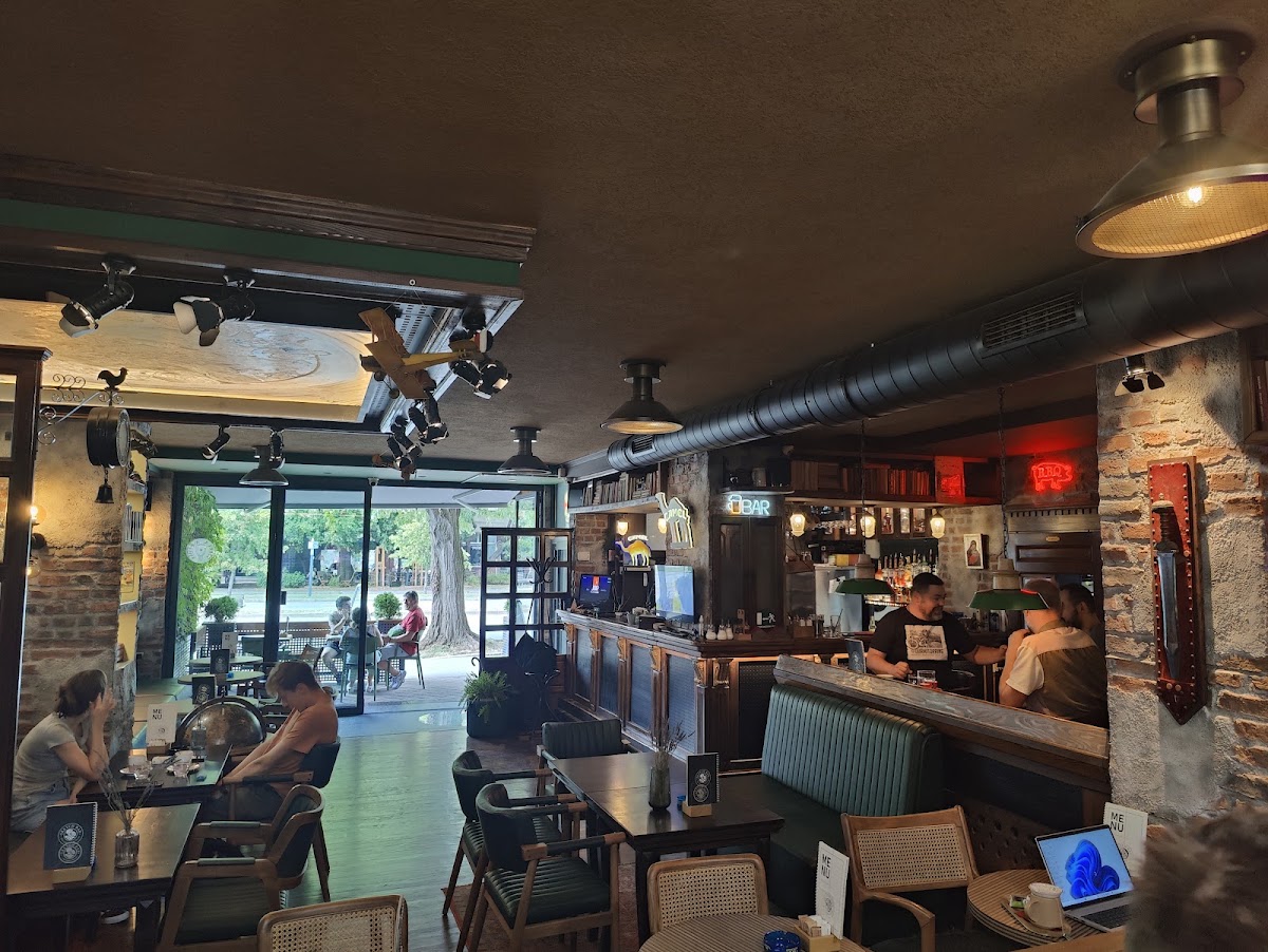 Bar „Skeč” - Kafići u Novom Sadu