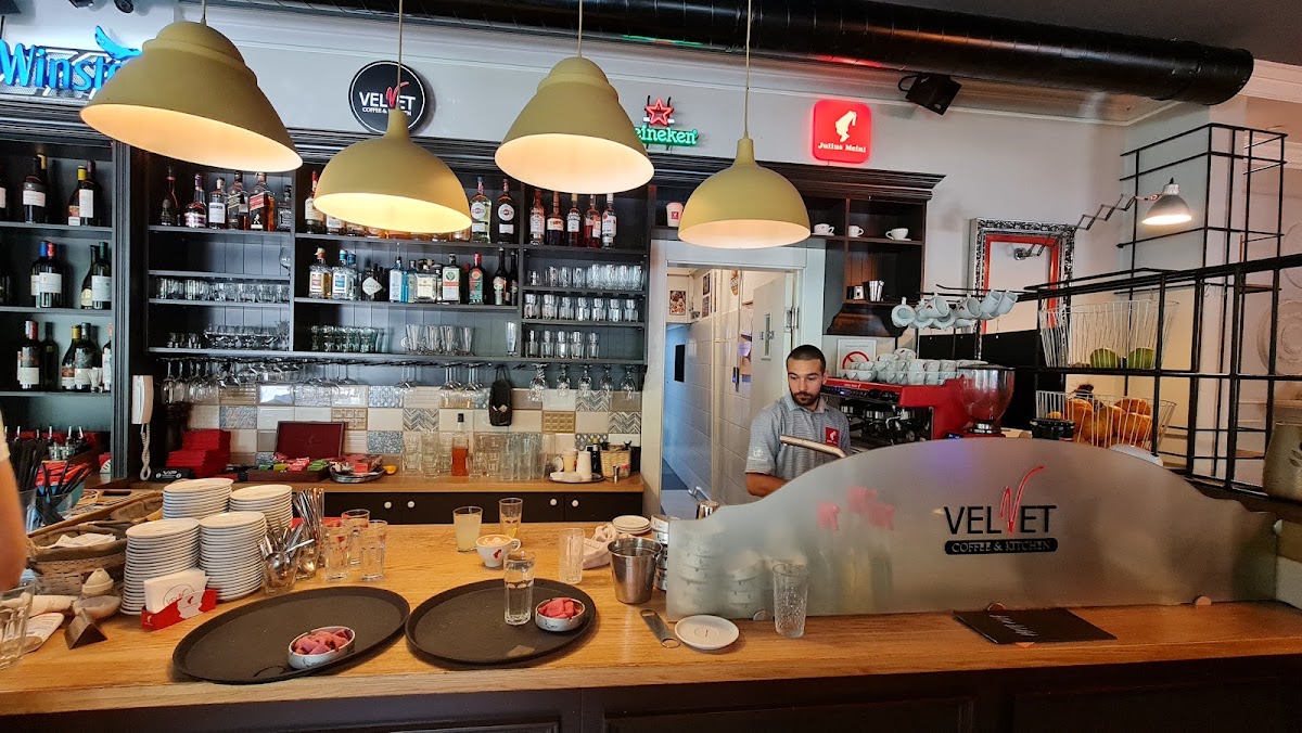Velvet NS - Kafići u Novom Sadu