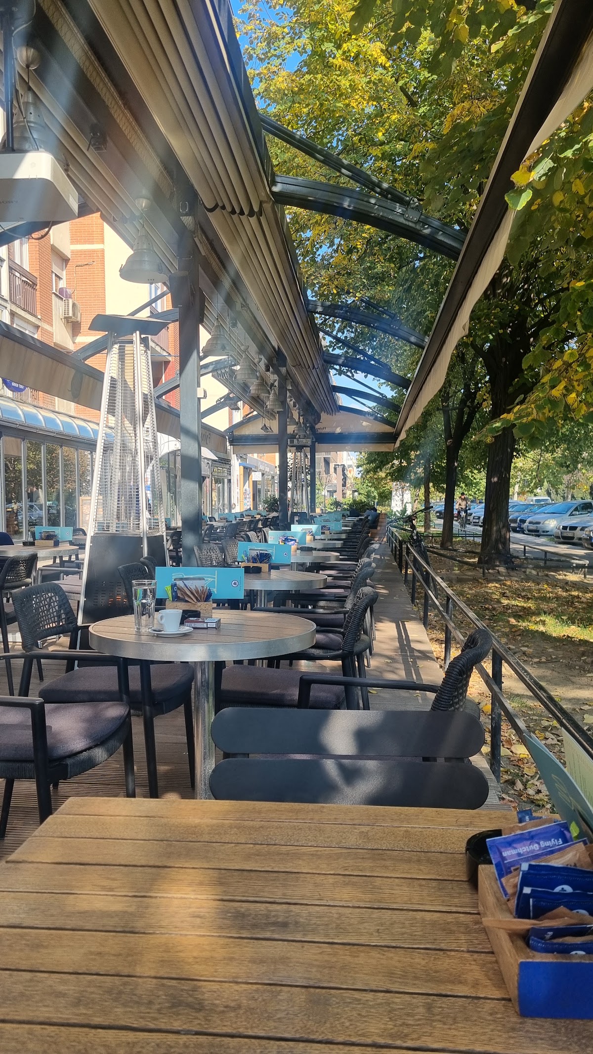 Flying Dutchman - Kafići u Novom Sadu