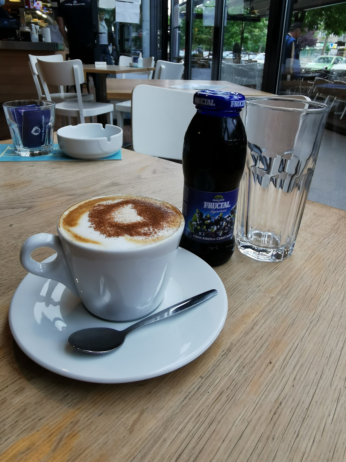 Flying Dutchman - Kafići u Novom Sadu
