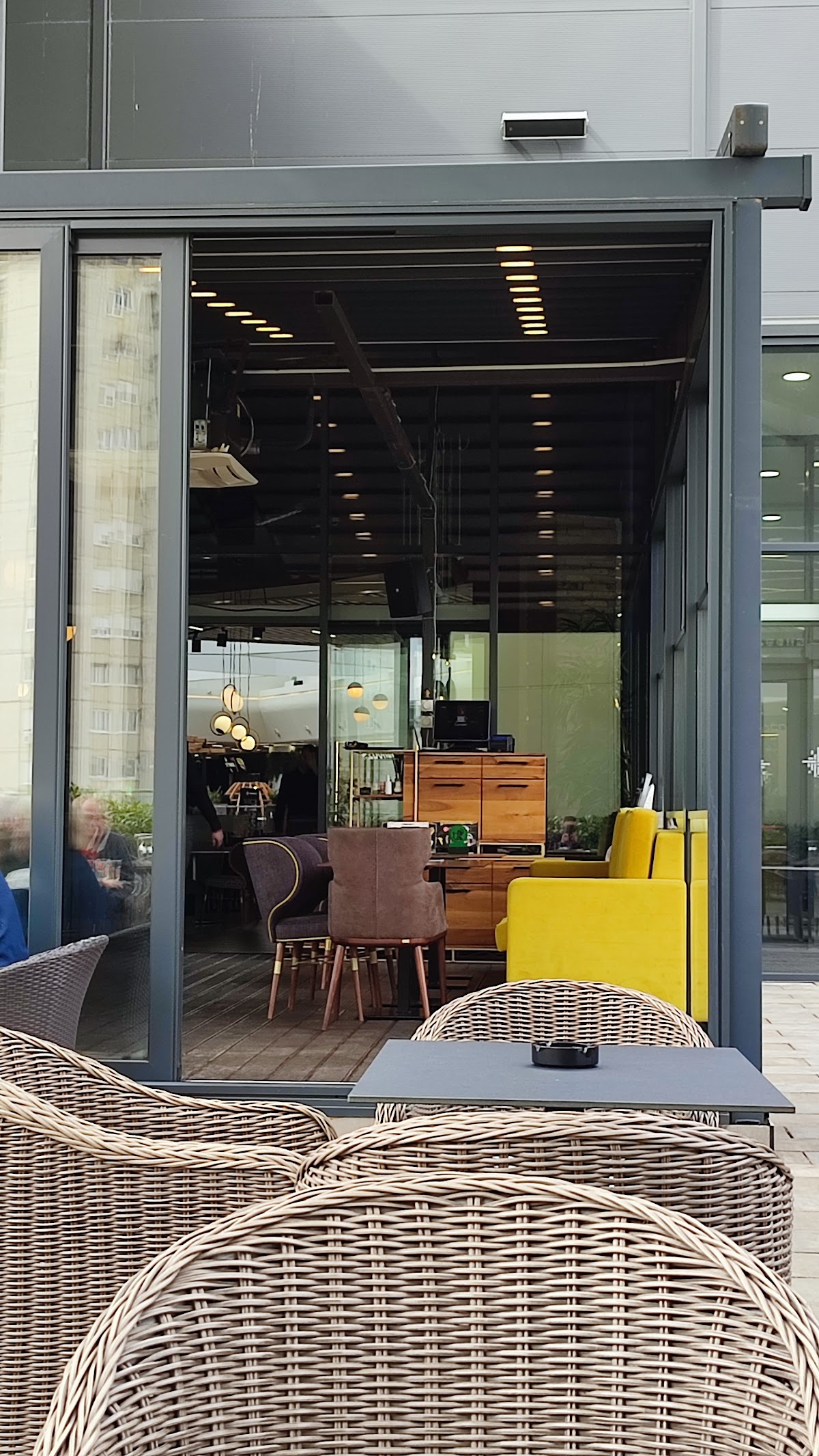 Brunch Lounge - Kafići u Novom Sadu