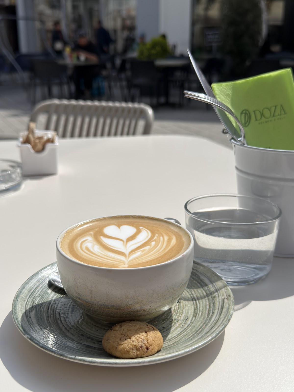 Doza Breakfast Brunch and Deli - Kafići u Novom Sadu