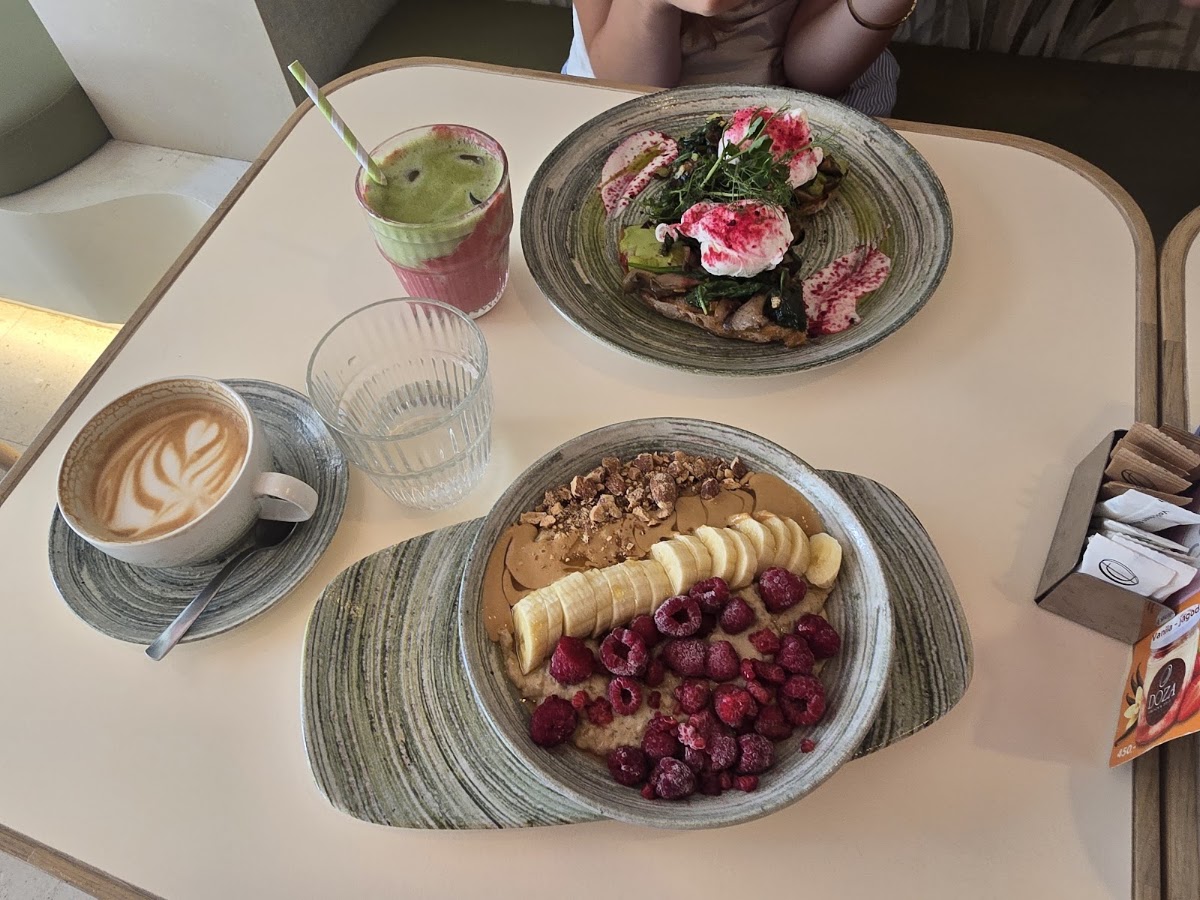 Doza Breakfast Brunch and Deli - Kafići u Novom Sadu
