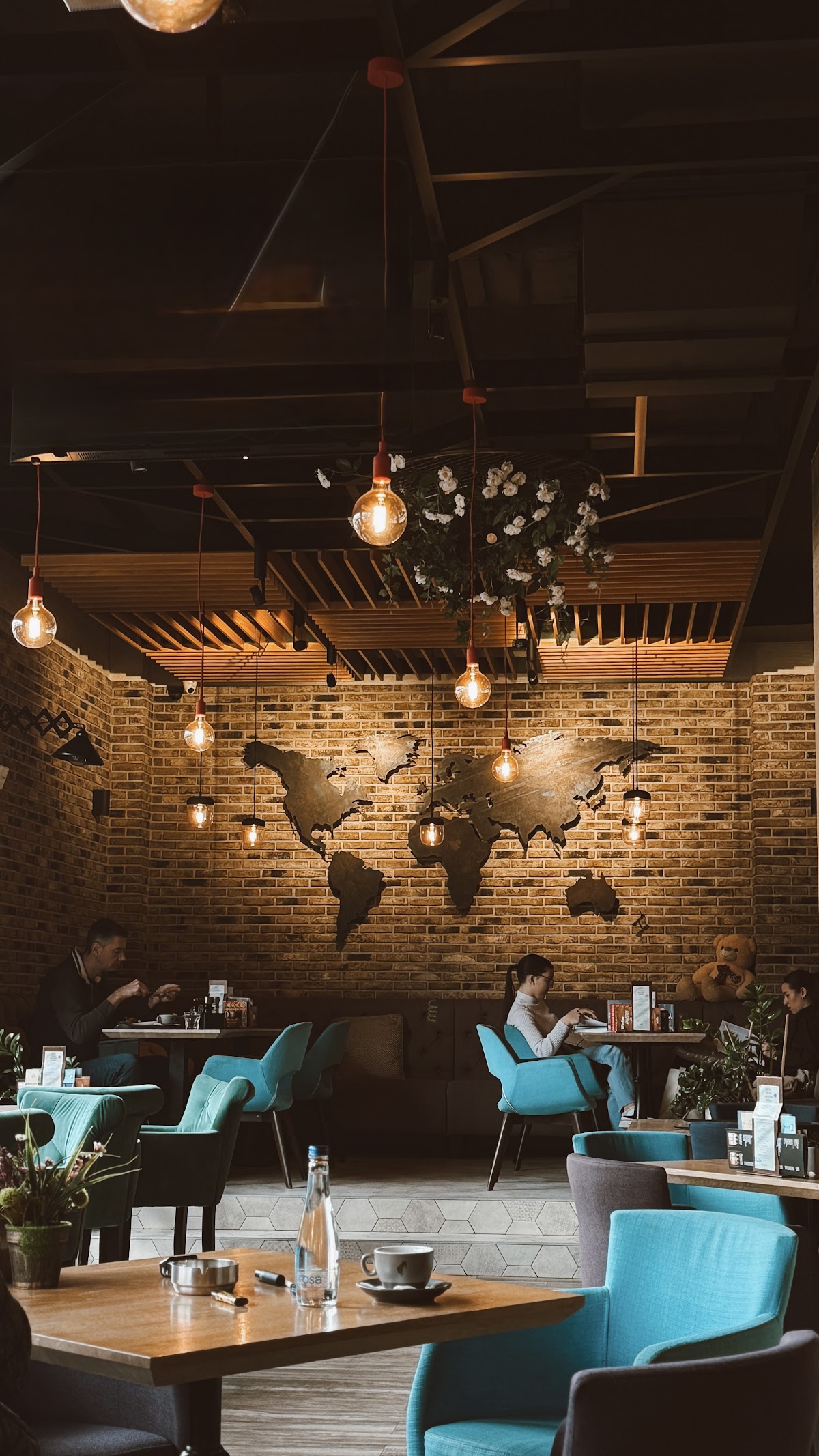 Ambasador gastrobar - Kafići u Novom Sadu