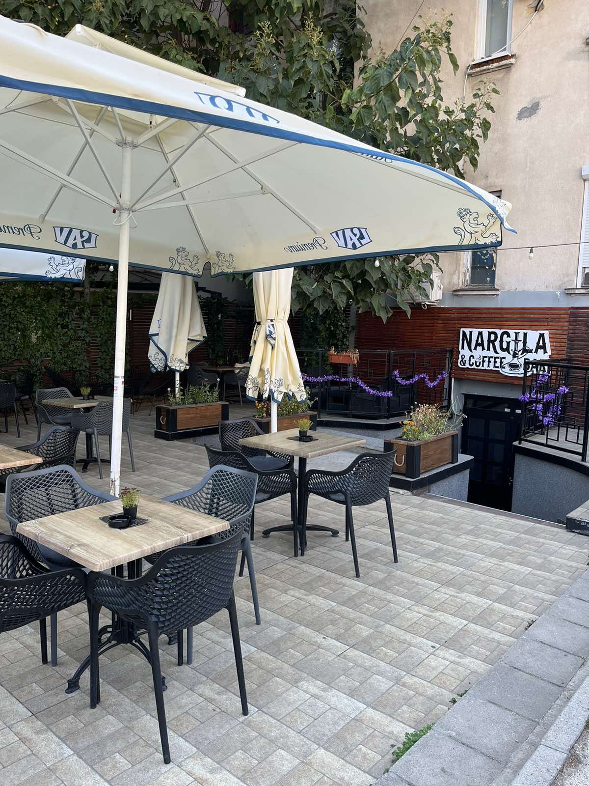Caffe & nargila bar - Kafići u Novom Sadu