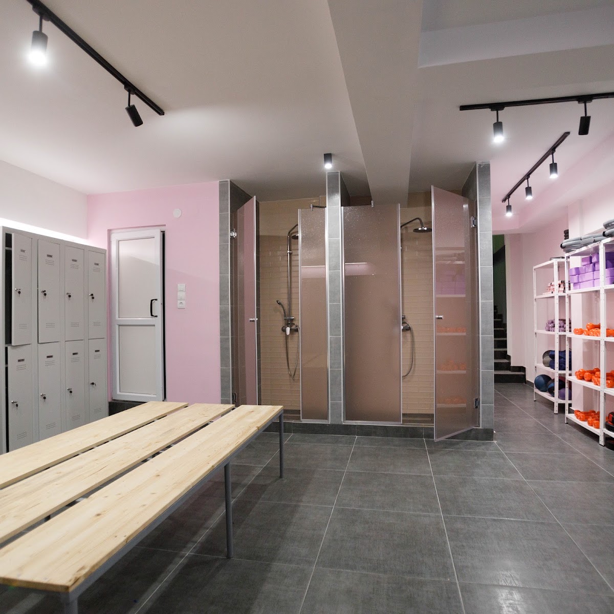 Lady's Gym grupni treninzi Novi Sad - Teretane u Novom Sadu