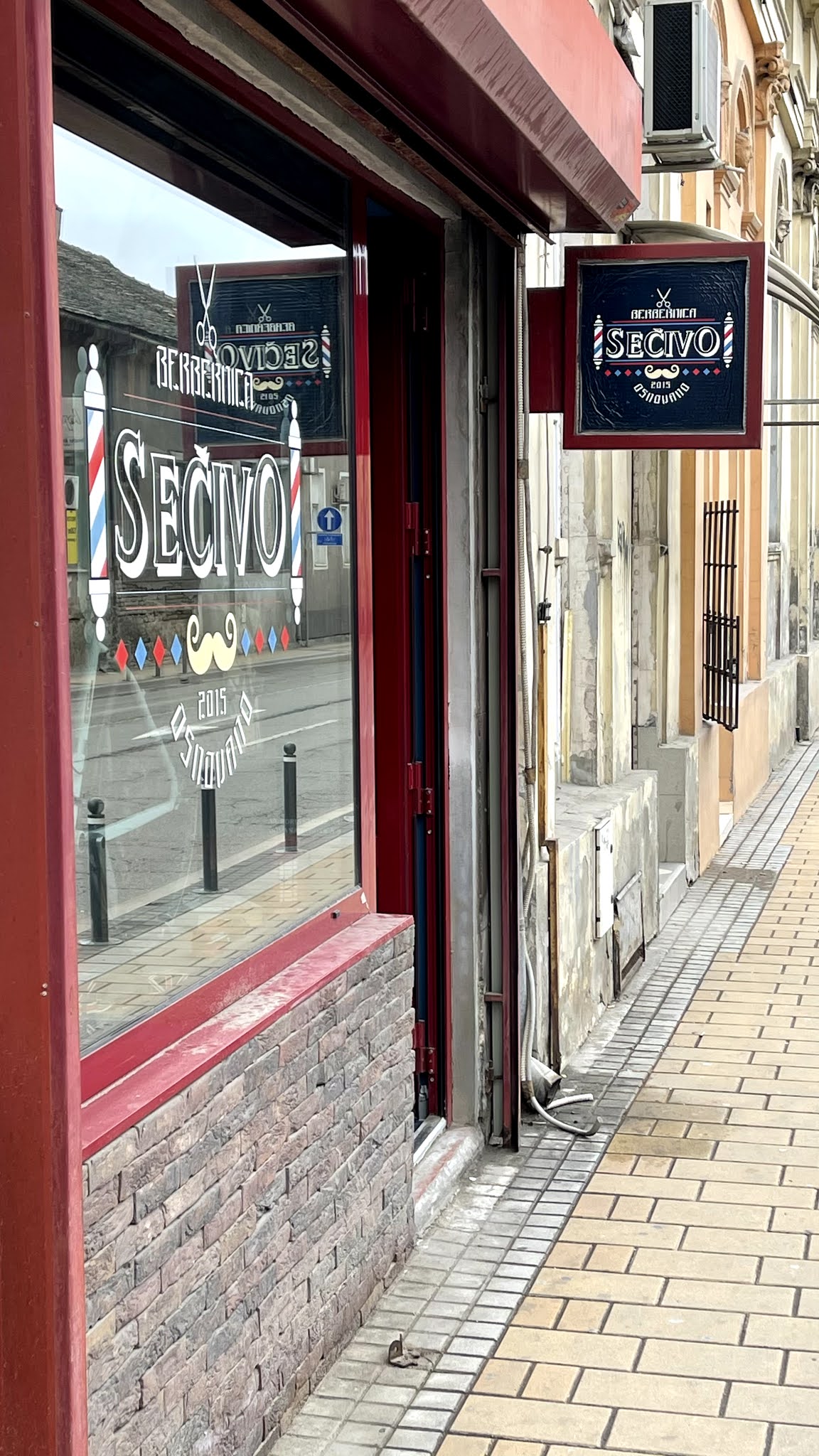 Barber Shop ThE BLaDe (Sečivo) Berbernica Sečivo - Usluge u Novom Sadu
