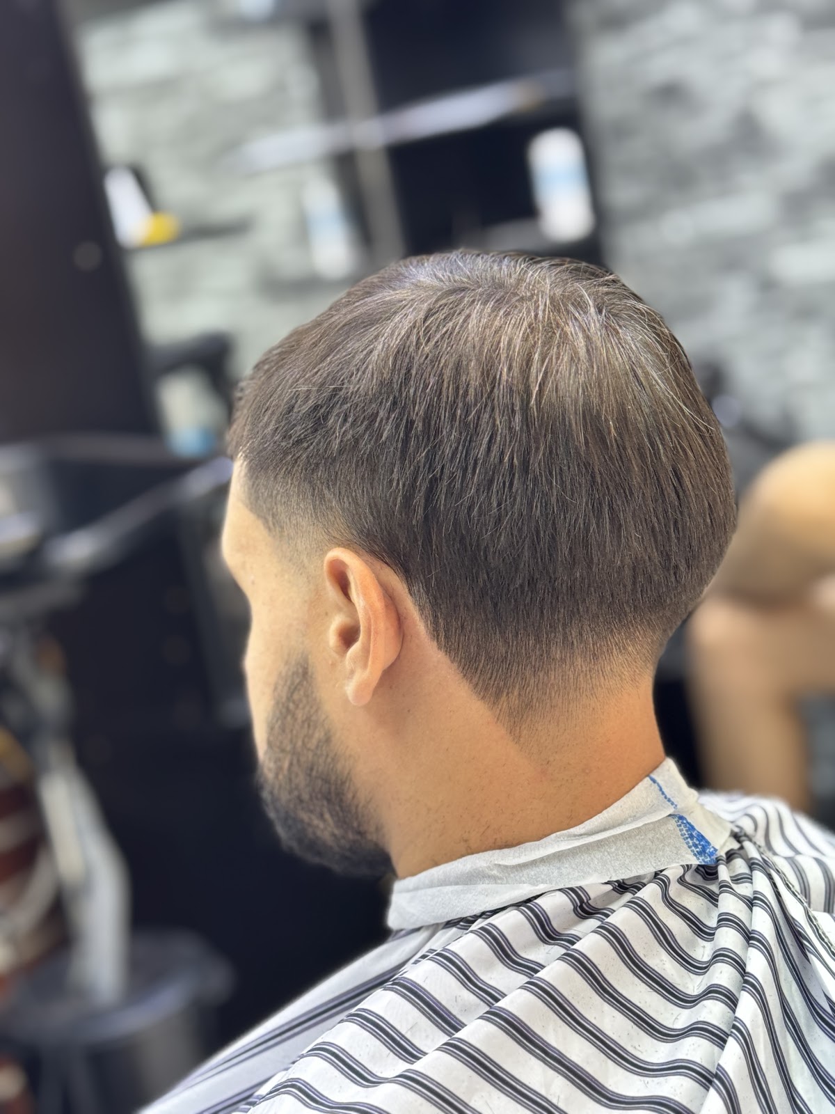Fresh barbershop - Usluge u Novom Sadu