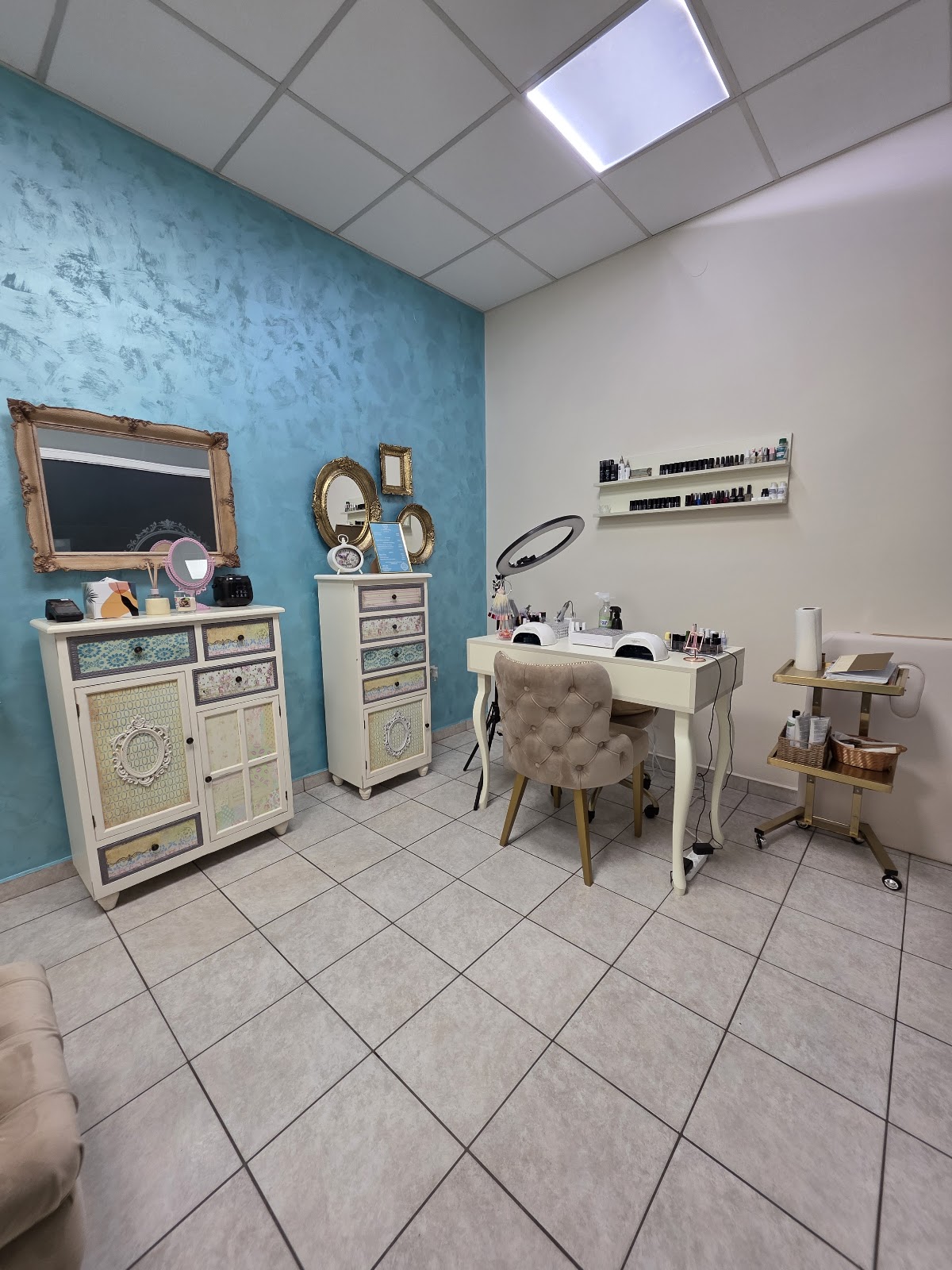 Kozmeticki Salon "Gospodjica Draga" - Usluge u Novom Sadu