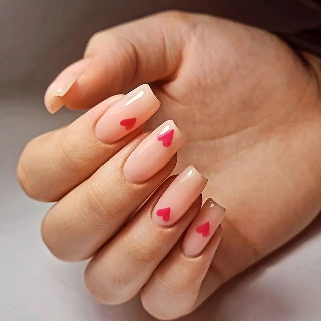 Nokti Novi Sad, Manikir, Pedikir - Crown Nails & Academy - Usluge u Novom Sadu