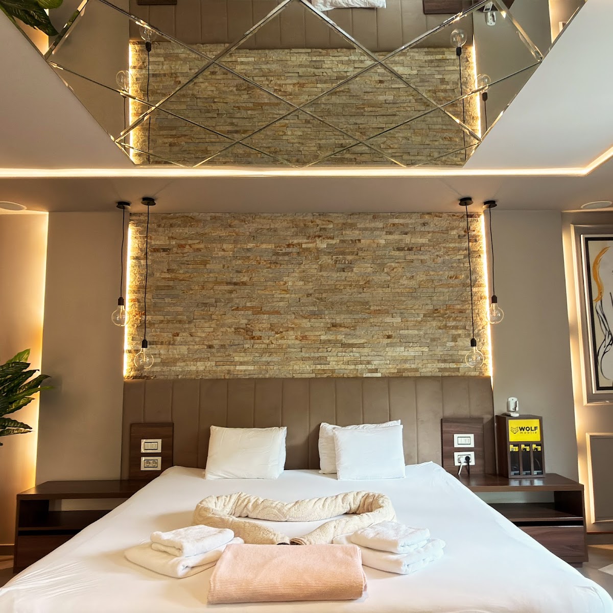 Pleasure SPA Apartment | Jacuzzi & SPA - Usluge u Novom Sadu