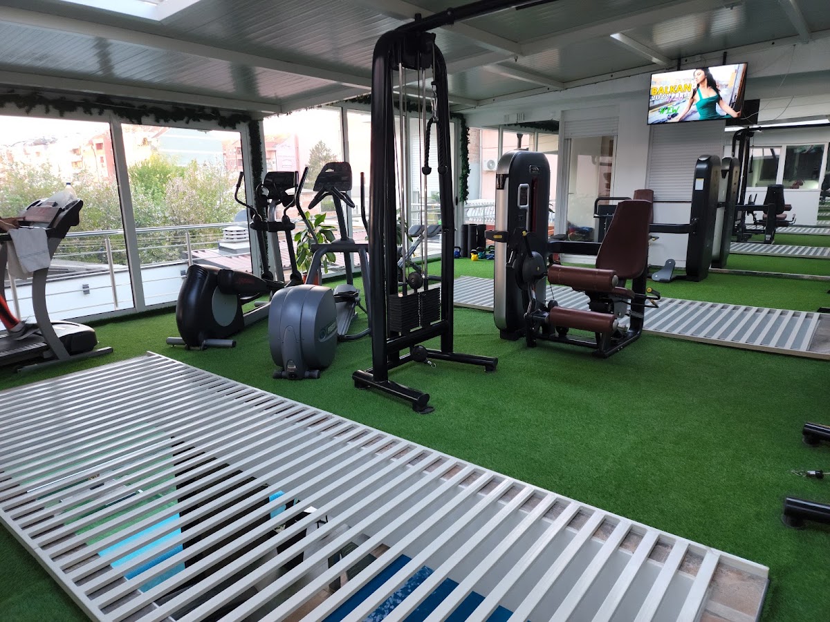 Bazen,aparmani,spa i masaže Petrovaradin - Usluge u Novom Sadu