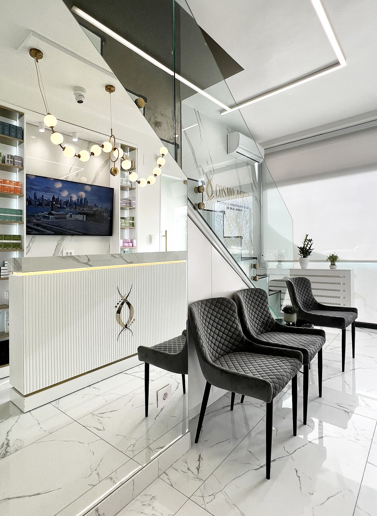 COSMO DERM Esthetic & Dermatology Clinic - Usluge u Novom Sadu