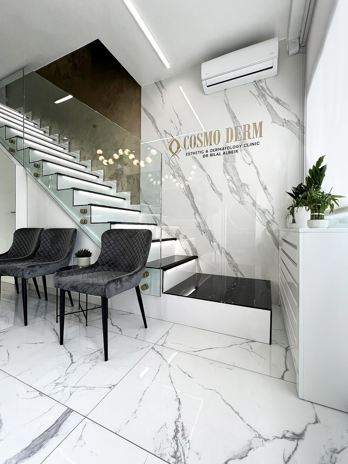 COSMO DERM Esthetic & Dermatology Clinic - Usluge u Novom Sadu