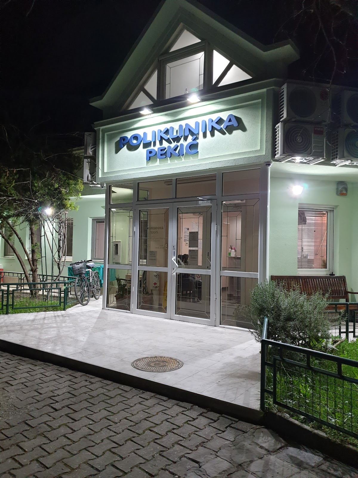 Poliklinika Pekić - Usluge u Novom Sadu