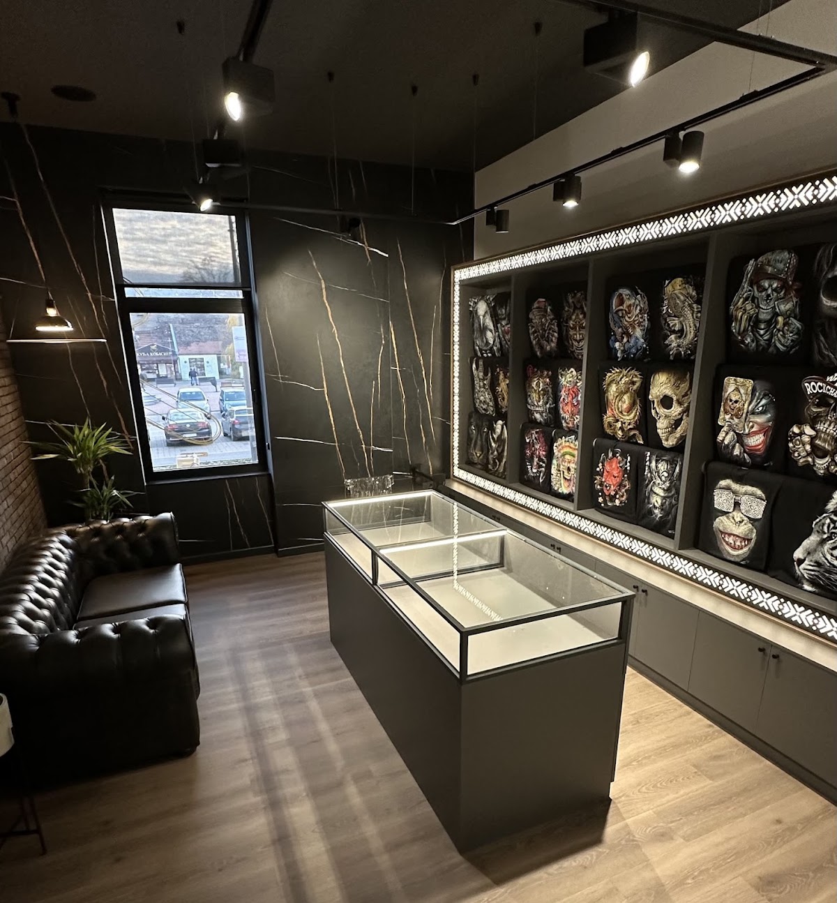 Inked Planet - Tattoo Centar (Daničićeva 3) - Usluge u Novom Sadu