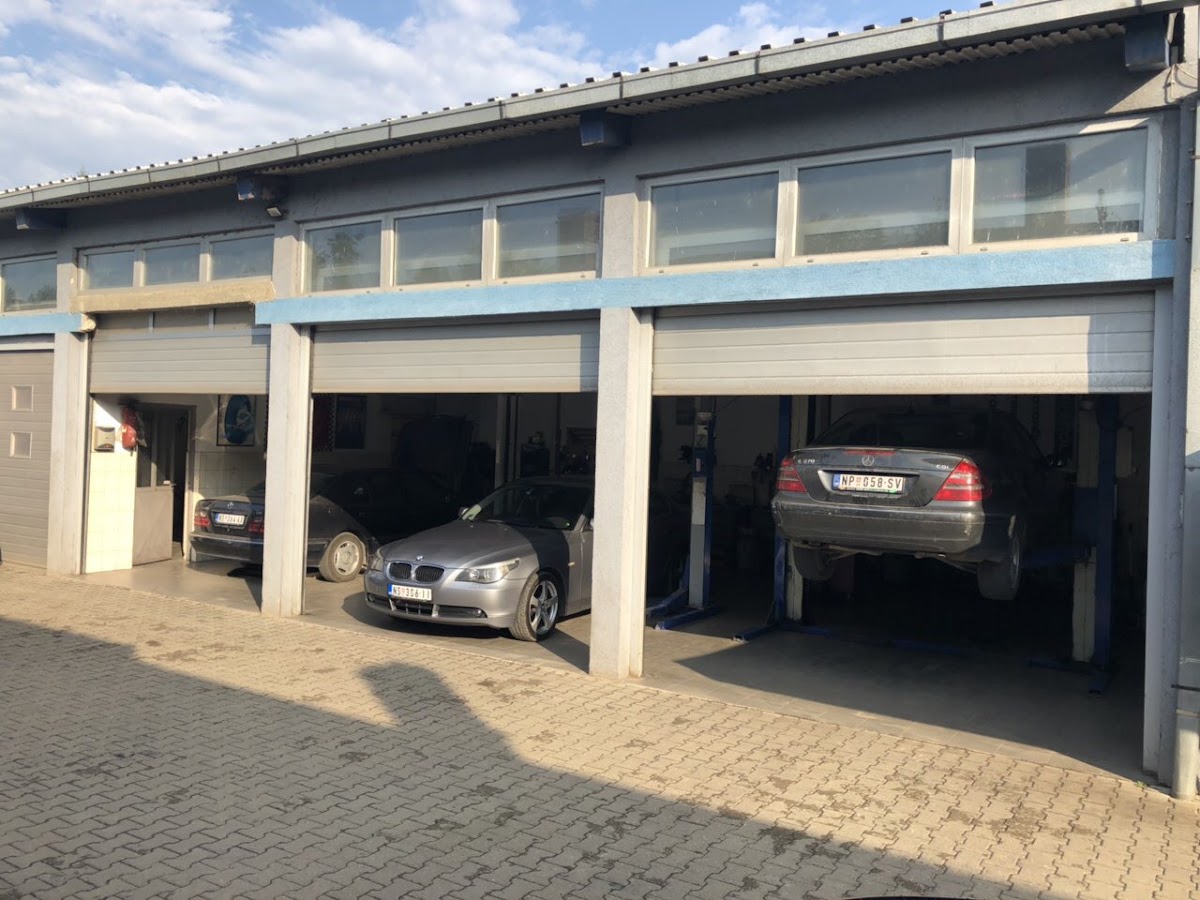 Auto servis Grubic auto i slep sluzba 00-24h - Auto u Novom Sadu