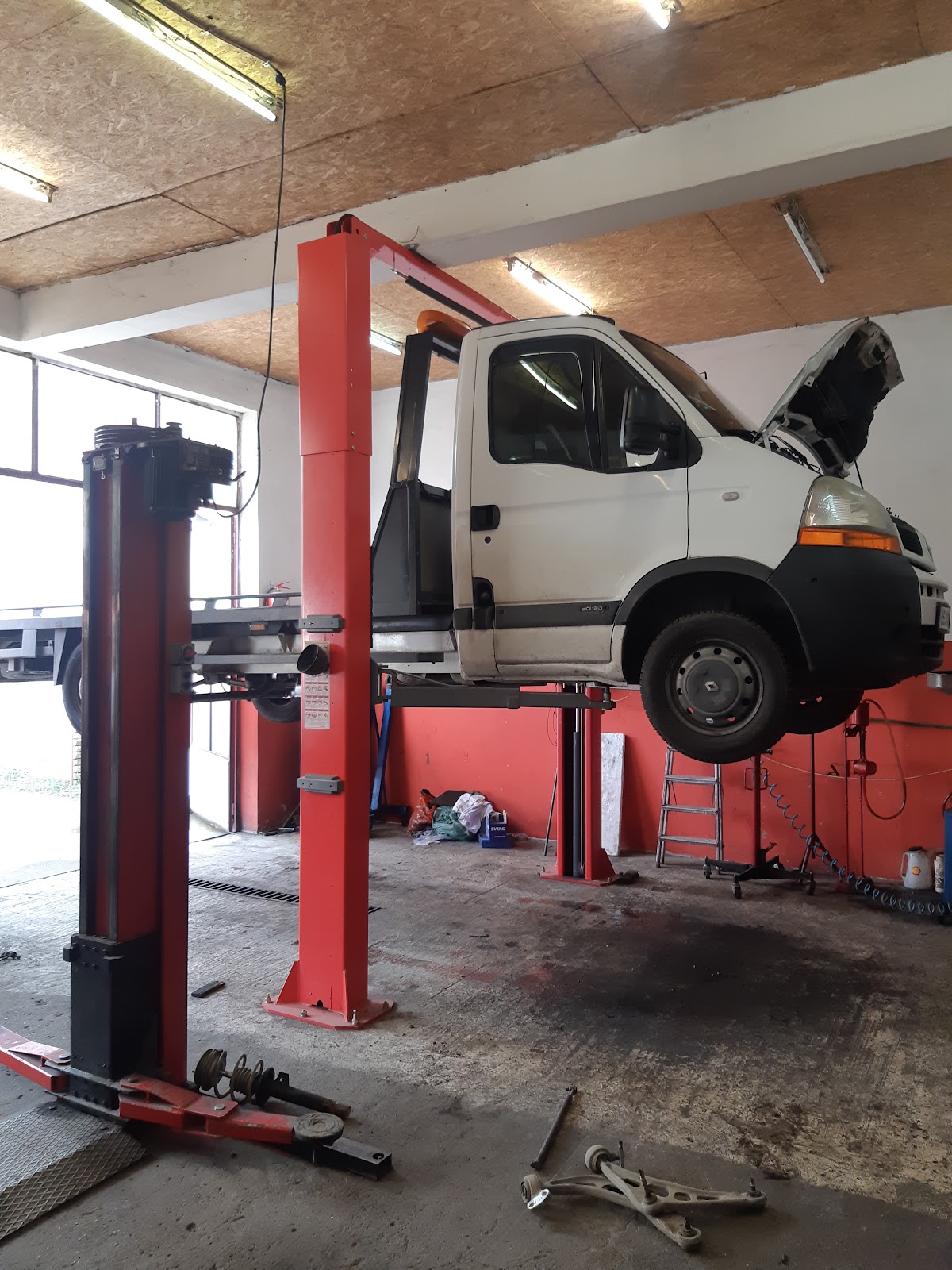 Auto Servis Todor Ns 18 - Auto u Novom Sadu