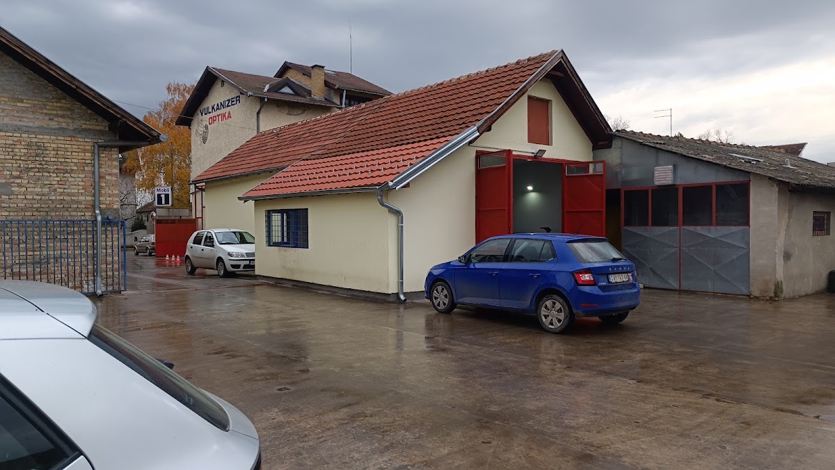AUTO SERVIS DAMJANOV - Auto u Novom Sadu