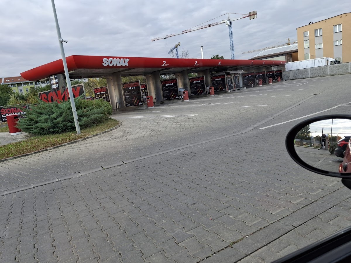 SONAX Car Wash - Auto u Novom Sadu